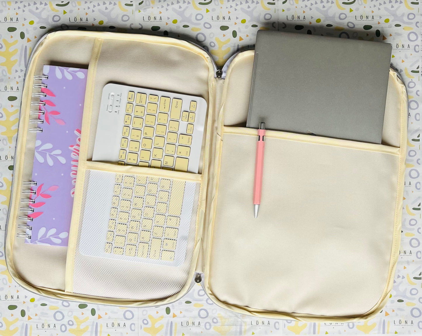 FUNDA NOTEBOOK