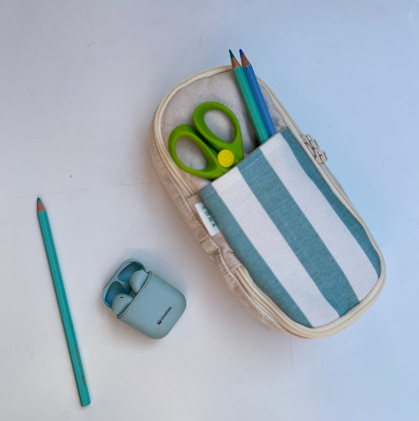 ESTUCHE MACAROON