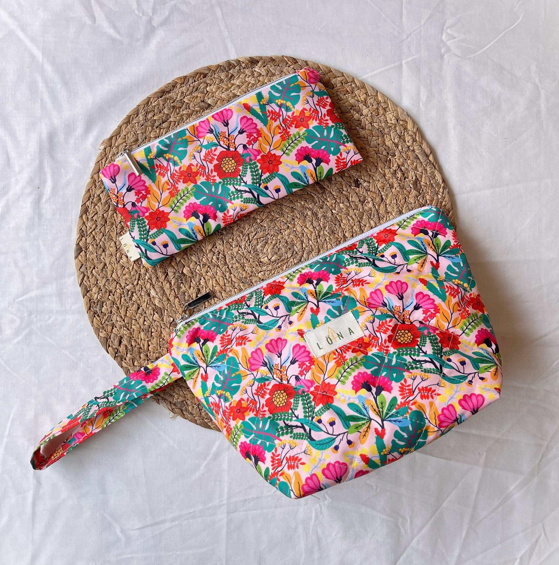 ESTUCHE + NECESER