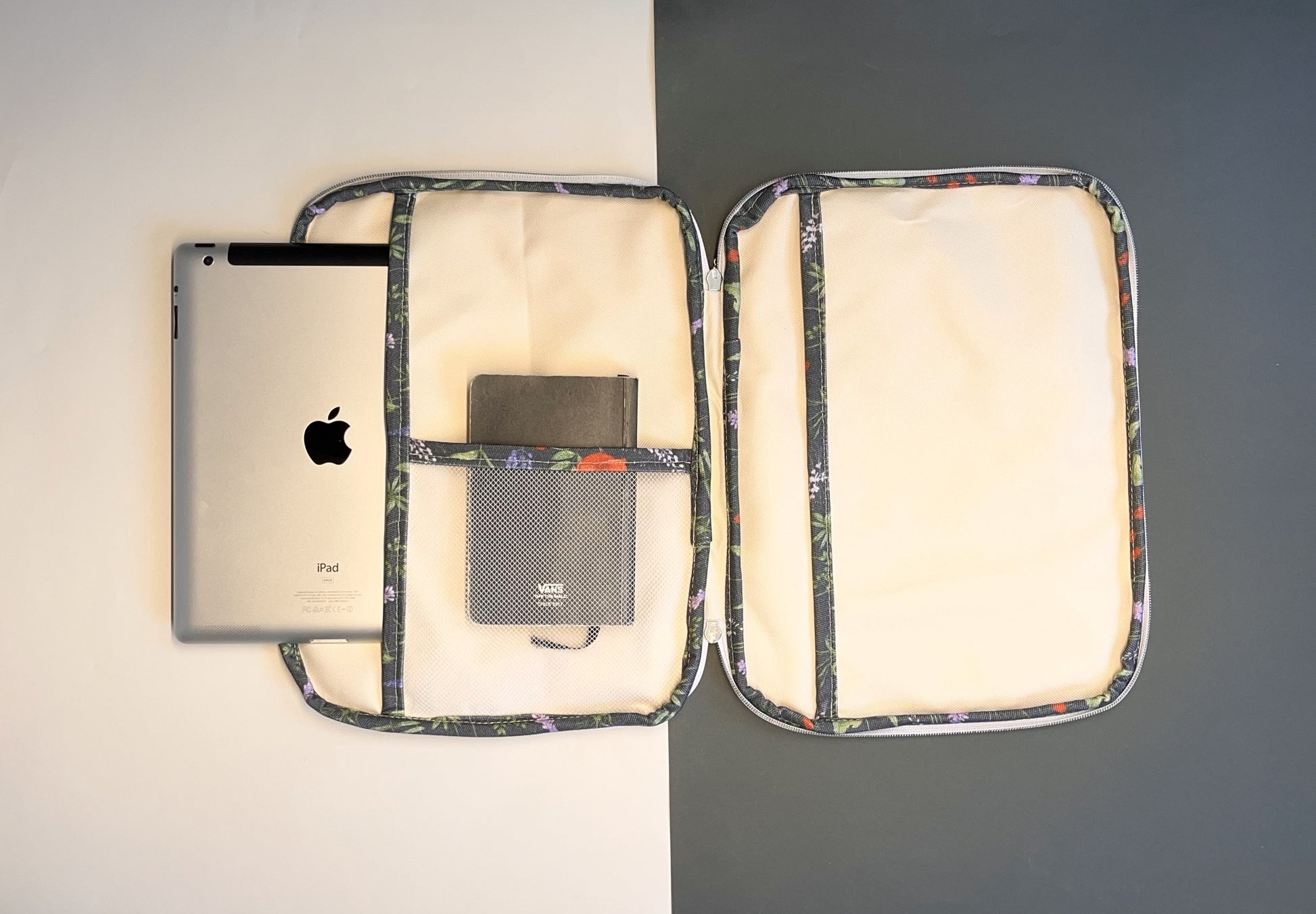FUNDA NOTEBOOK