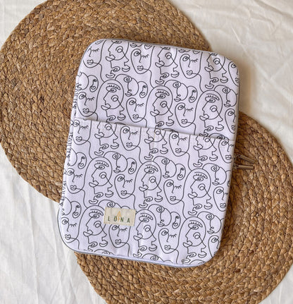 FUNDA NOTEBOOK